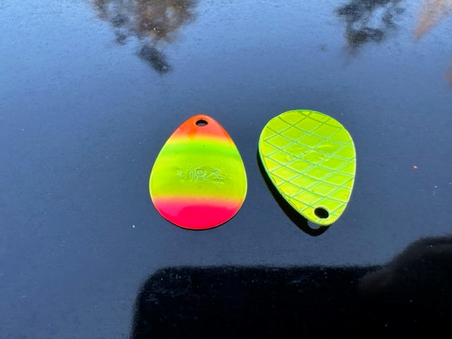 #3.5 BV Deep Cup "Candy Pink TR" Spinner Blade (Single Blade)