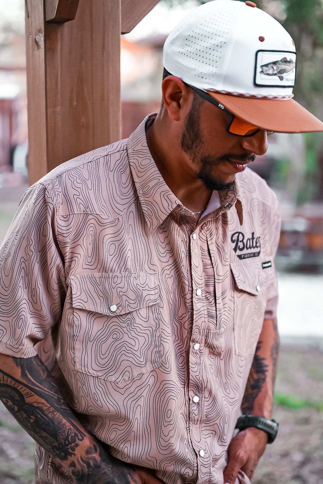 Bates Fishing X Truchador Lucky fishing shirt ( Tan )